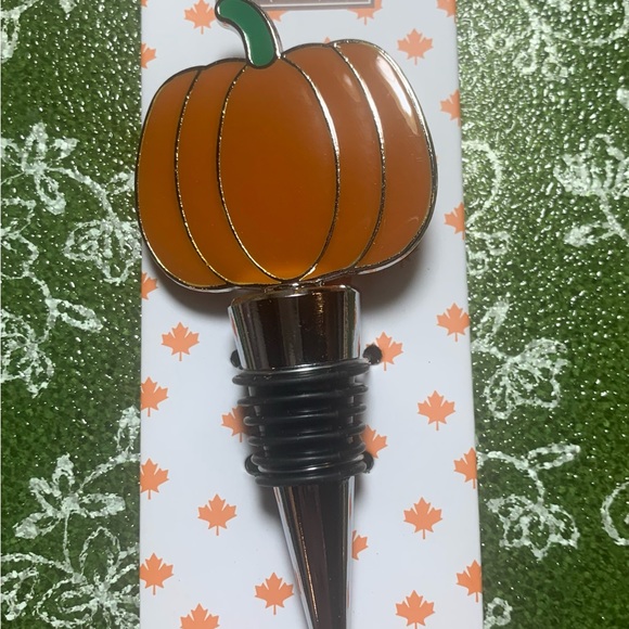 Autumn/Fall wine bottle stopper. - Picture 3 of 4